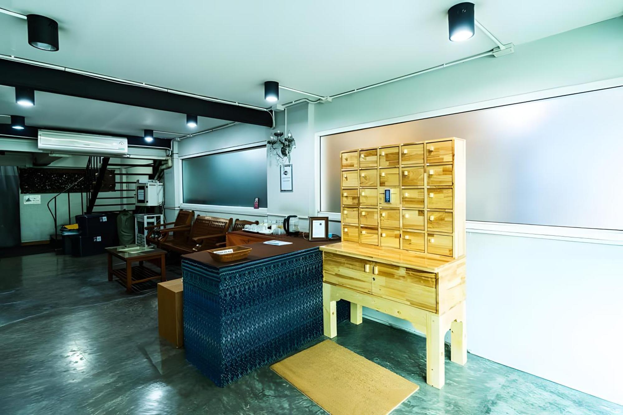 Go Inn Khaosan Road Bkk - โกอินน์ ตรอกข้าวสาร Bangkok Exteriör bild